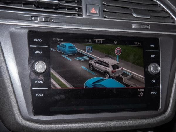 Volkswagen Tiguan Allspace 2.0 TDI 4M R-Line 7-Sitz Black-Style