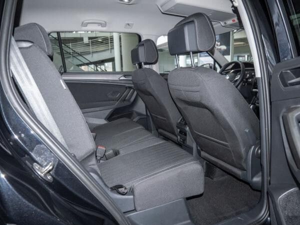 Volkswagen Tiguan Allspace 1.5 TSI DSG Life 7-Sitzer AHK Navi