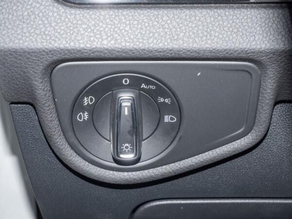 Volkswagen Touran 2.0 TDI DSG Highline 7-Sitzer AHK 1,99 %