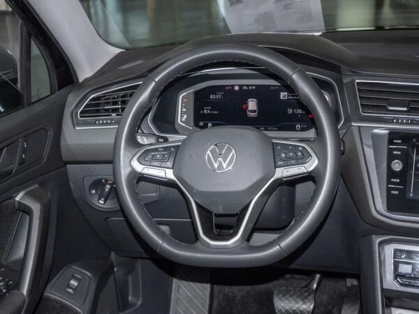 Volkswagen Tiguan Allspace 1.5 TSI DSG Life 7-Sitzer AHK Navi