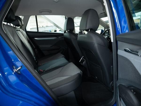 Skoda ENYAQ iV 60 Loft Navi Kamera PDC ACC Lane-Assist