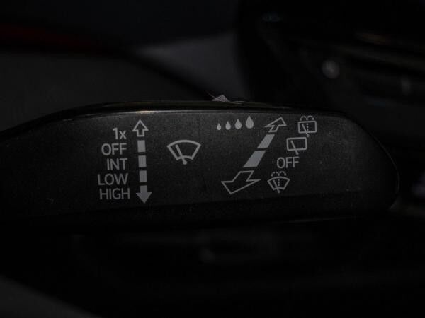Volkswagen ID.3 Pro Performance Sprachst. Wärmepumpe 1,99 %