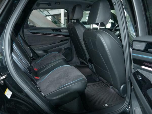 Volkswagen ID.7 Pro Pano AHK AreaView IQ.LIGHT Wärmepumpe
