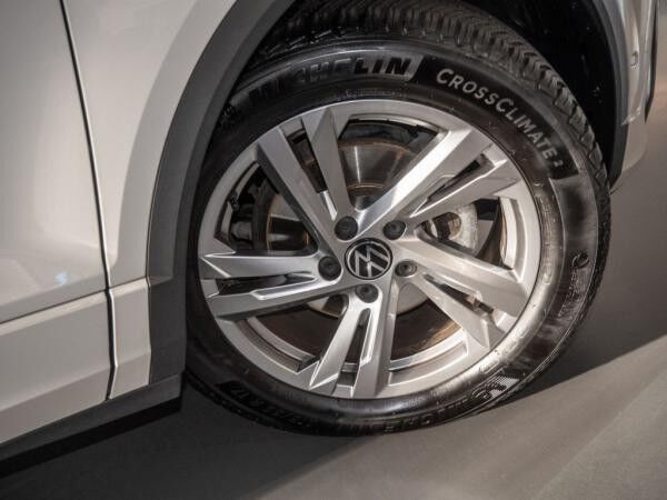 Volkswagen T-Roc 1.5 TSI R-Line Kamera LED-Plus Parklenkas.