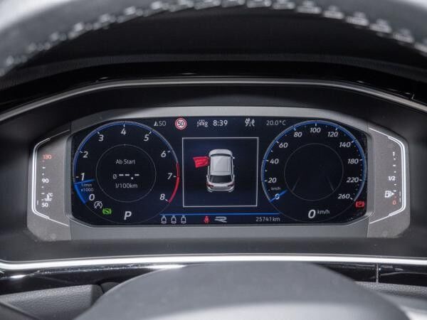 Volkswagen T-Roc 1.5 TSI R-Line Kamera LED-Plus Parklenkas.