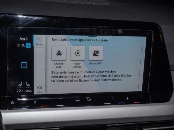 Volkswagen Golf VIII Variant 1.5 eTSI Life Nav Standhzg. LED