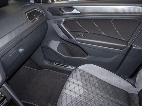 Volkswagen Tiguan 1.5 TSI DSG R-Line Black-Style Nav IQ-LED