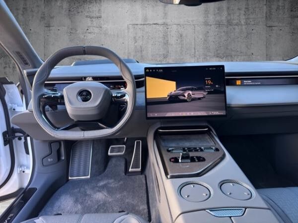 Lotus Emeya Base *Sonderleasing* *AHK*