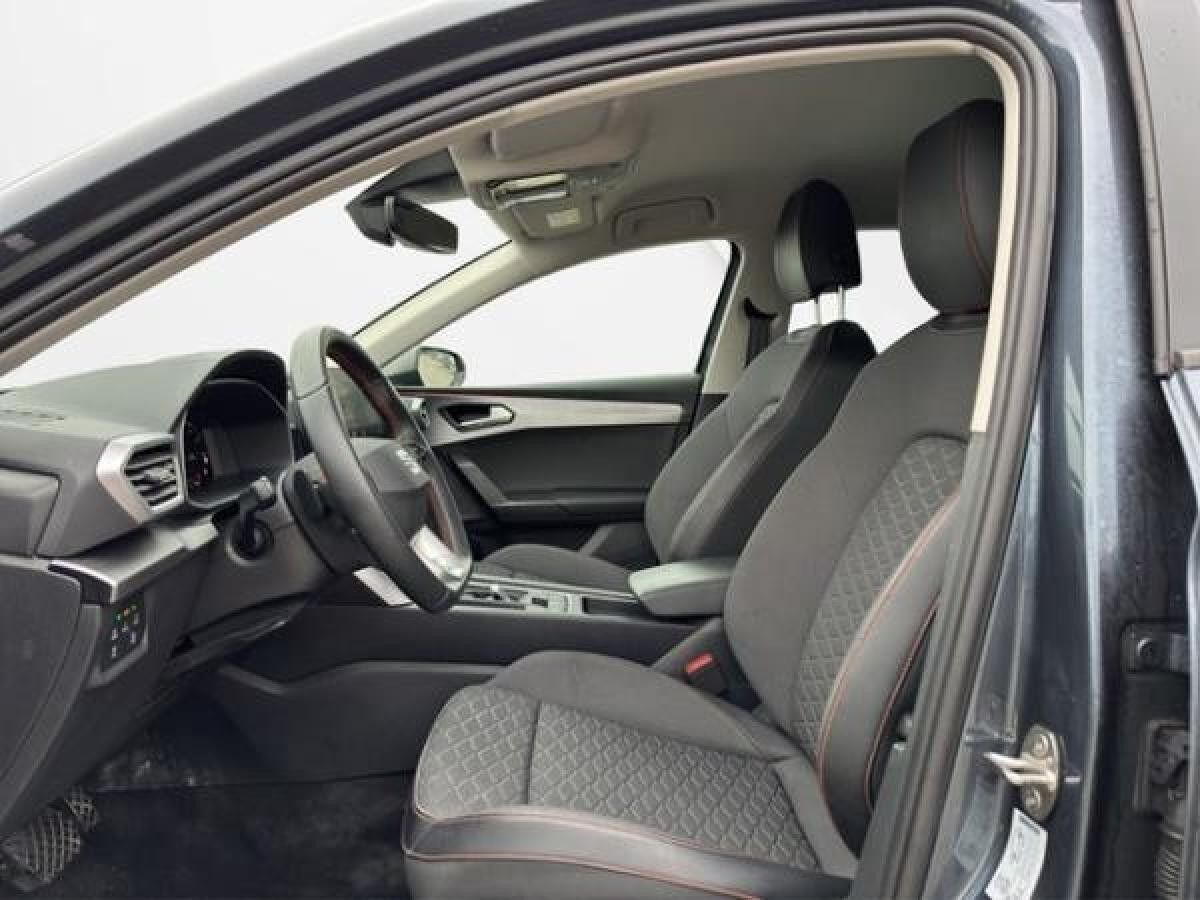 Seat Leon Sp. DSG🔥990€ Anzahlung!🔥 FR MATRIX 12"Navi 🔥 FaPa XL Kamera