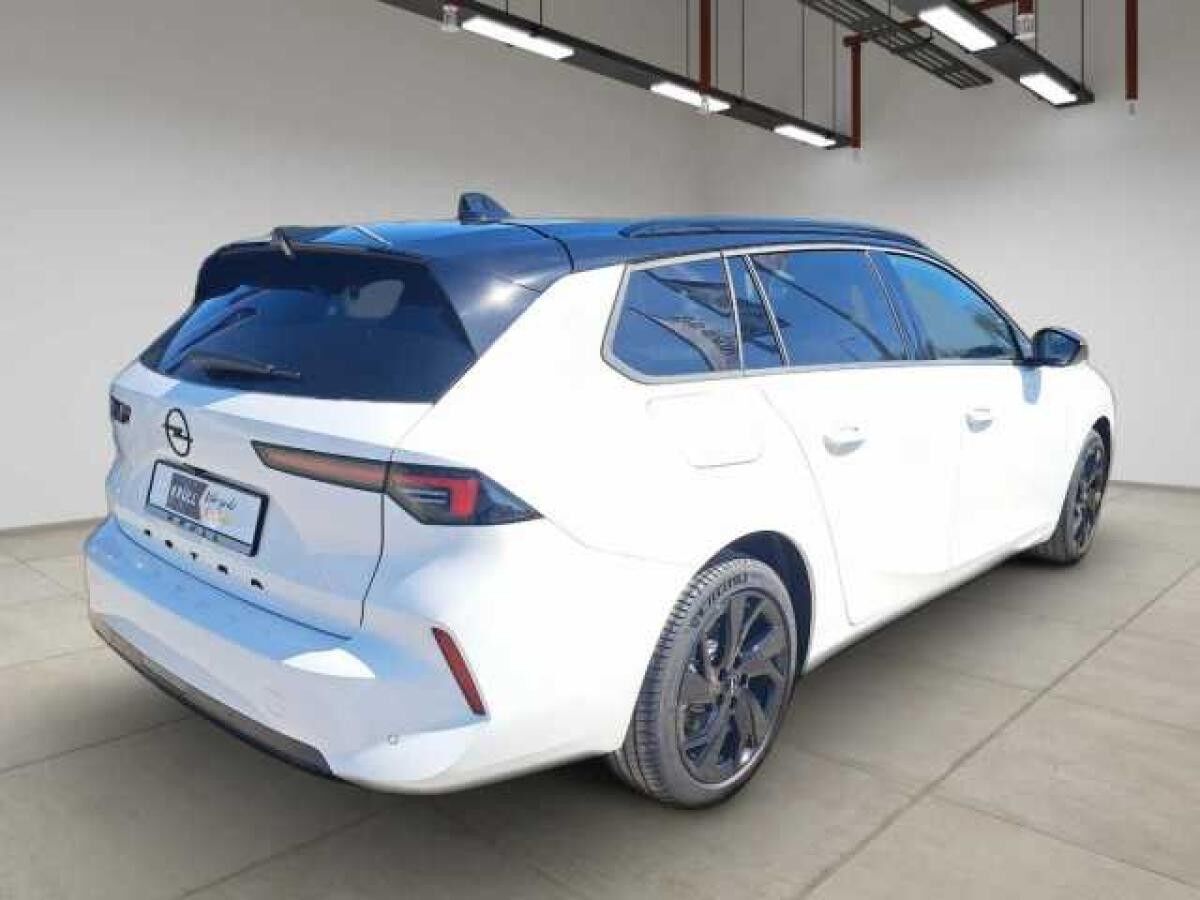 Opel Astra SportsTourer GS +Automatik+ACC+Voll-LED+