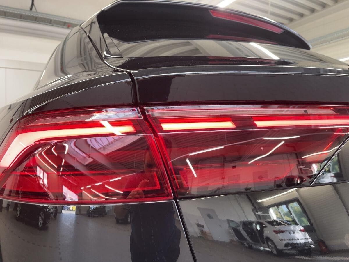 Audi Q8 60 TFSIe quattro Head-Up Pano B&O Laser AHK