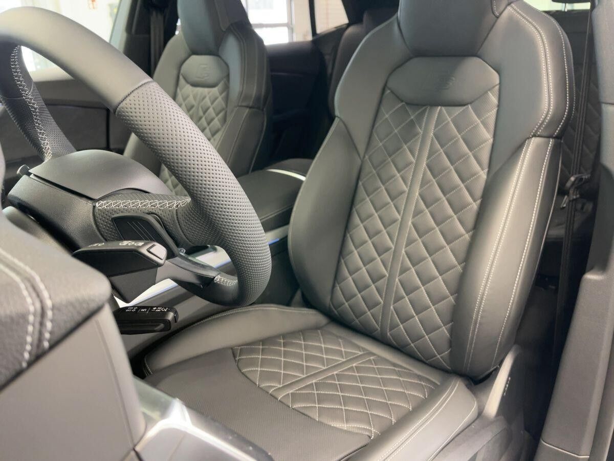 Audi Q8 60 TFSIe quattro Head-Up Pano B&O Laser AHK