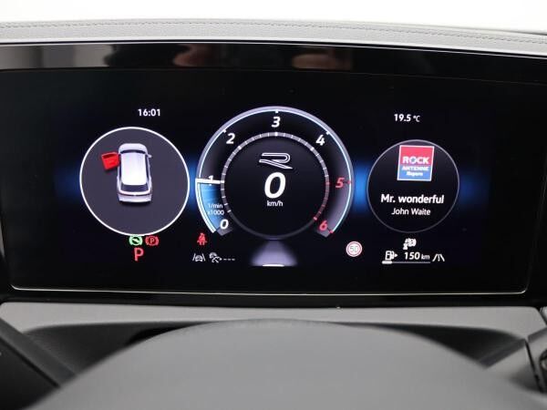 Volkswagen Tiguan R-Line 2.0 TDI 4M DSG / Pano, AHK, LED+