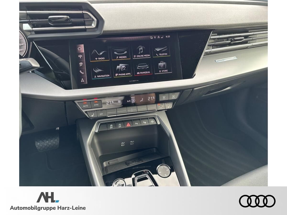 Audi A3 Sportback 35 TFSI 110(150) kW(PS 35 TFSI