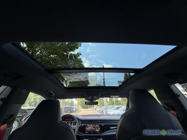 Audi Q8 SUV S line 25% Sondernachlass !!