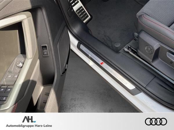 Audi Q3 S line 35 TFSI 110(150) kW(PS) S tronic 35 TFSI S line