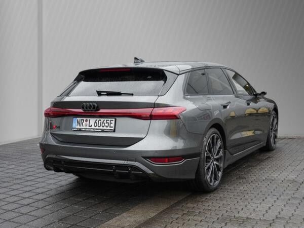 Audi S6 e-tron Avant edition one grey Matrix, B+O,