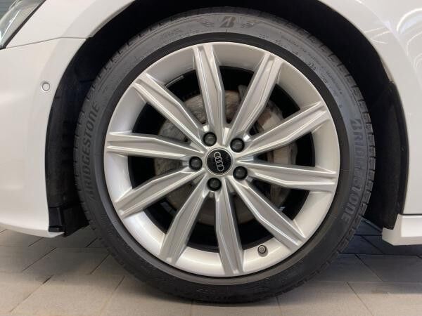Audi A6 Avant 50 TDI quattro HUP AHK PANO STANDHEIZUNG