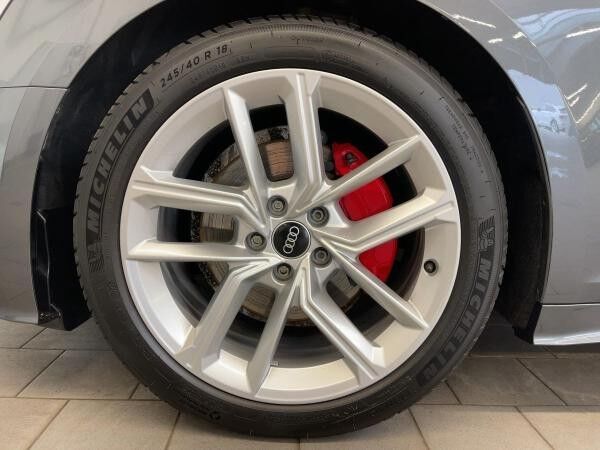 Audi A5 Sportback 40 TFSI qu. S line Laser Pano Kamera B&O
