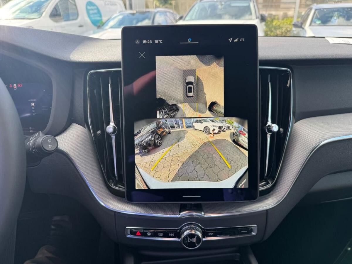 Volvo XC60 T6 AWD Plus Black Edition+LagomPak.+SOFORT