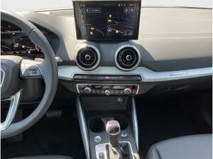 Audi Q2 advanced 35 TDI quattro Matrix Sonos Pano AHK