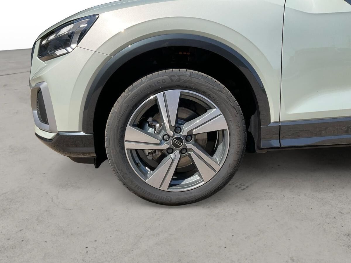 Audi Q2 advanced 35 TDI quattro Matrix Sonos Pano AHK