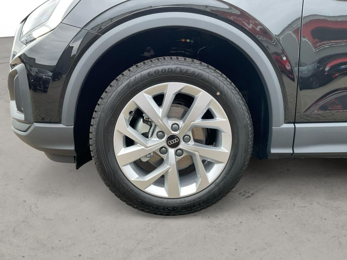 Audi Q2 30 TFSI 6-Gang AHK Keyless Kamera Allwetter