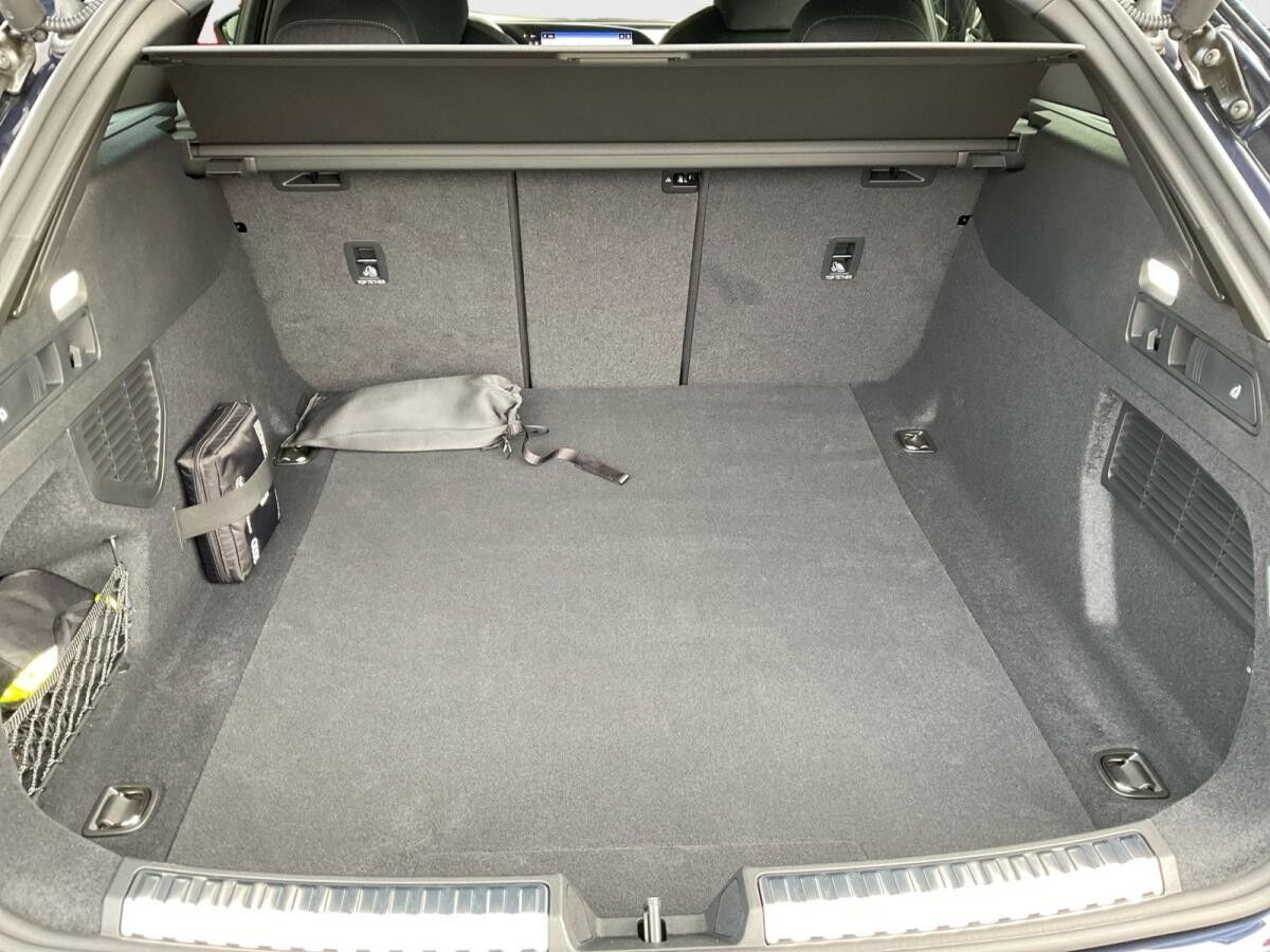 Audi A5 Avant TDI S line quattro AHK Matrix 360°