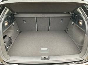 Audi Q2 30 TFSI AHK Keyless Kamera Carplay Allwetter