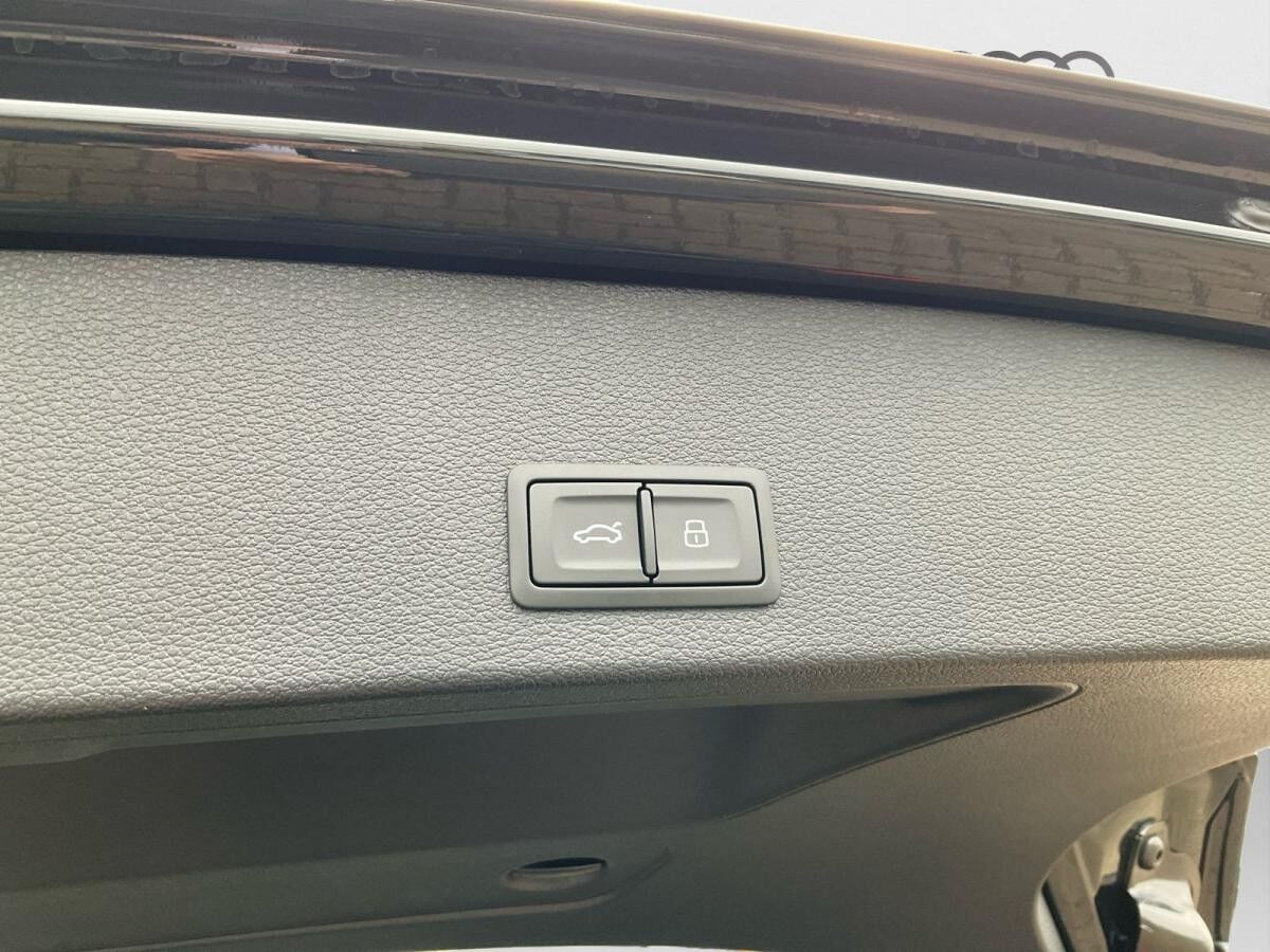 Audi Q2 30 TFSI 6-Gang AHK Keyless Kamera Allwetter