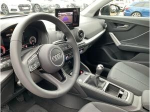 Audi Q2 30 TFSI AHK Keyless Kamera Carplay Allwetter