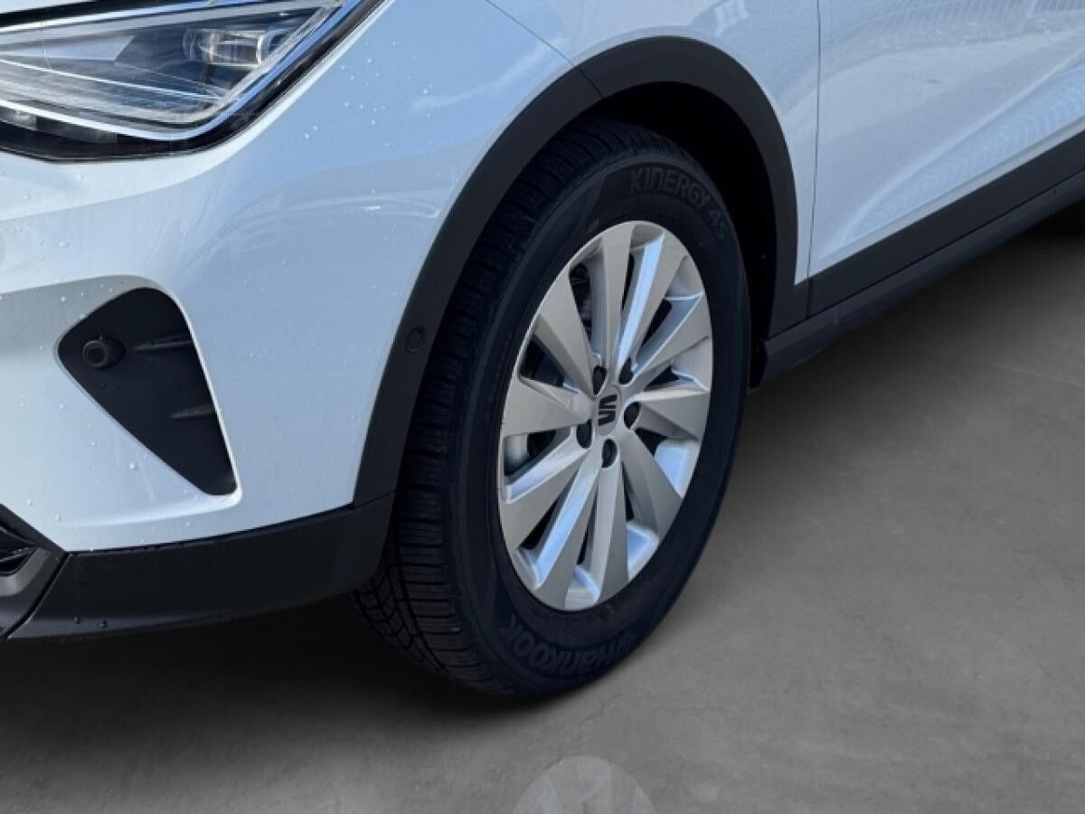 Seat Arona Road Edition 1.0 TSI DSG LED PDC SHZ NAVI KLIMA