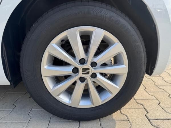 Seat Ibiza Road Edition 1.0 TSI DSG PANORAMA RÜCKFAHRKAMERA SHZ VOLL-LED