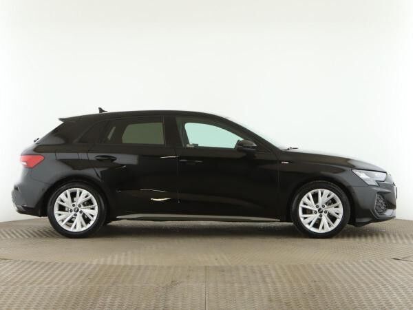 Audi A3 Sportback 35 TDI S line *LED*RFK*SHZ*MMI-Plus*
