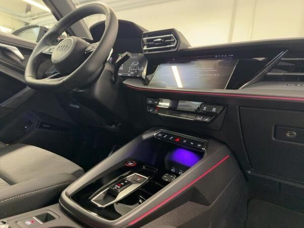 Audi S3 Limousine 2.0 TFSI Pano Matrix SONOS Kamera Navi