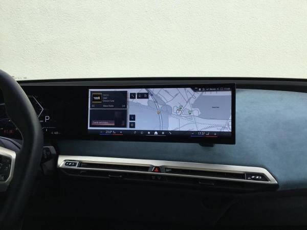 BMW ix xDrive50 SPORTPAKET+KAMERA+LC PROF+MULTISITZ+LM21