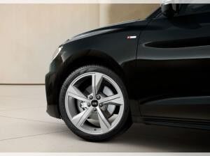 Audi A1 S line 30 TFSI, Infotainmentpaket plus, Rückfahrkamera, Geschwindigkeitsassistent