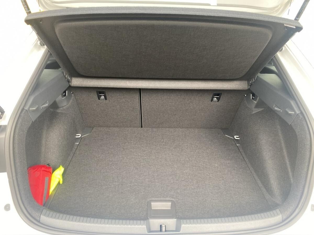 Volkswagen Taigo R-Line 1.5 TSI DSG