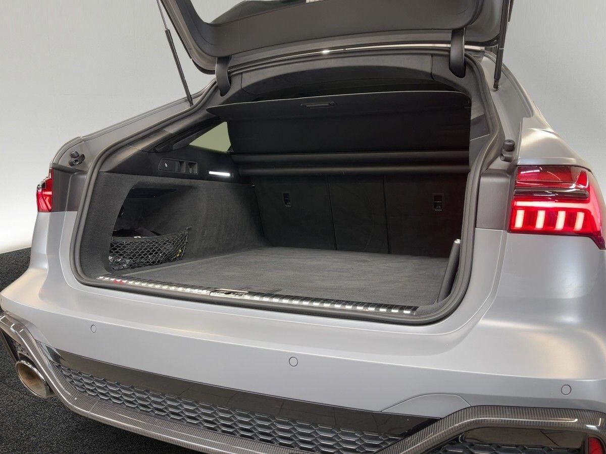 Audi RS6 RS 6 Avant 4.0 TFSI Dynamik Plus Pano Head-Up Laser B&O advanced Audi RS6 RS 6 Avant 4.0 TFSI Dynamik Plus Pano Head-Up Laser B&O advanced