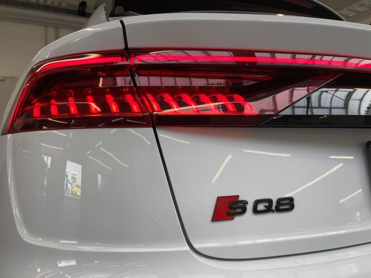 Audi SQ8 4.0 TFSI quattro competition+ Head-Up Standh. Pano HD Matrix Luft