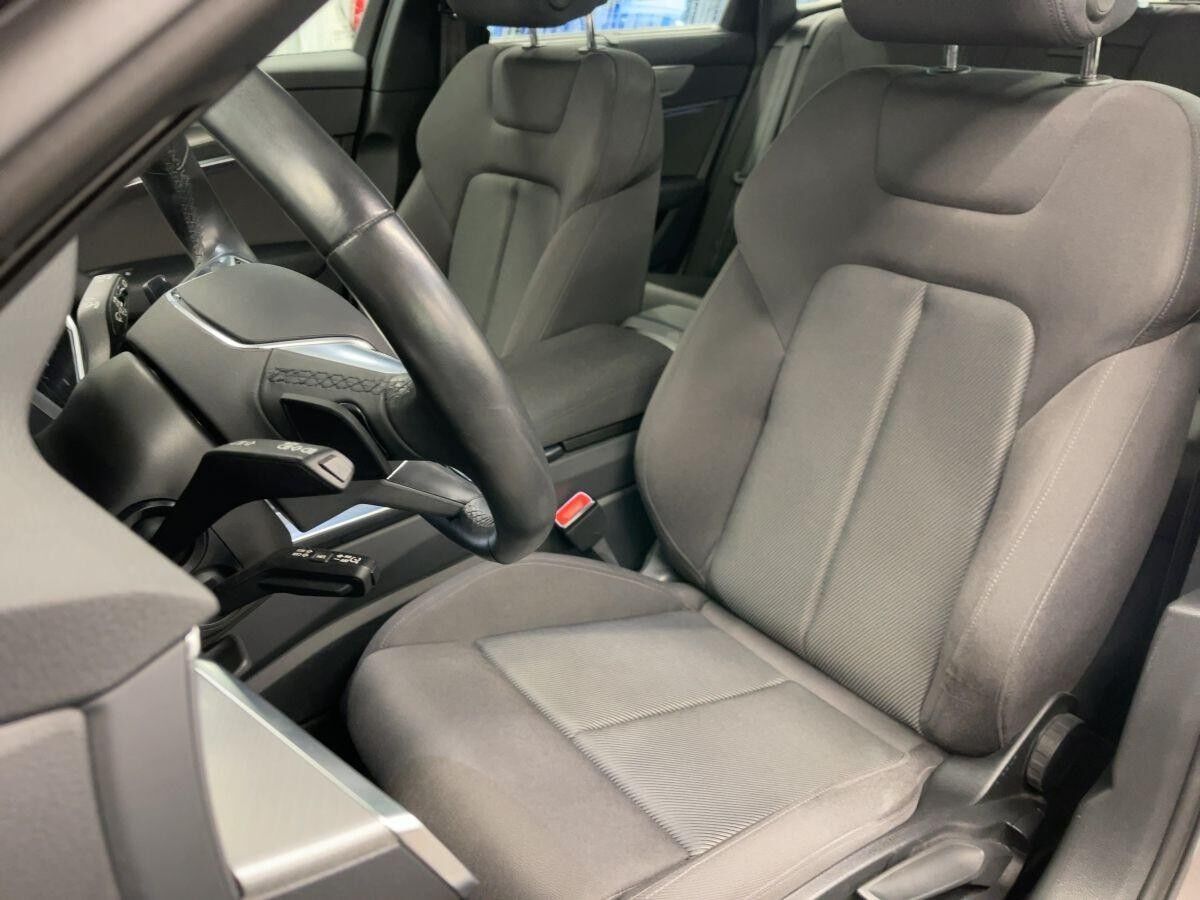 Audi A6 Avant 50 TFSIe quattro sport Matrix Pano Kamera ACC