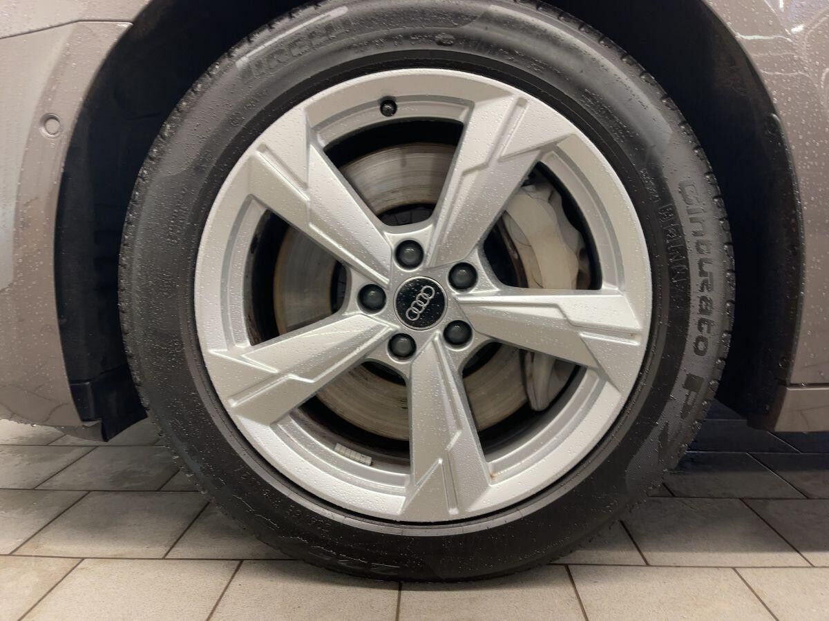 Audi A6 Avant 50 TFSIe quattro sport Matrix Pano Kamera ACC