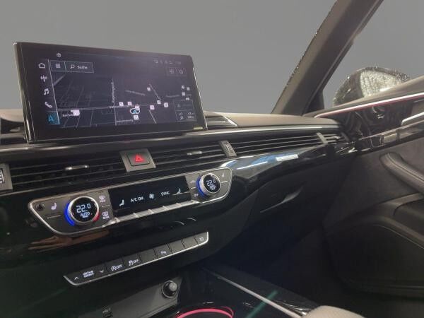 Audi S4 Avant 55 TDI quattro Matrix Pano Head-Up Navi