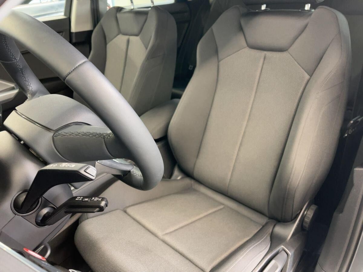 Audi Q3 advanced 35 TFSI AHK LED Navi ACC virtual