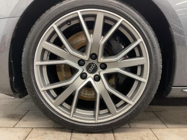 Audi S4 Avant 55 TDI quattro Matrix Pano Head-Up Navi