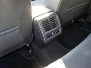 Volkswagen Golf 1.5 TSI DSG *Navi*LED*ACC*DC*