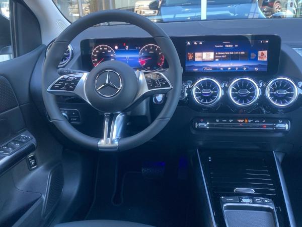 Mercedes-Benz B 180 Progressive Multibeam Rückfahrkamera AHK