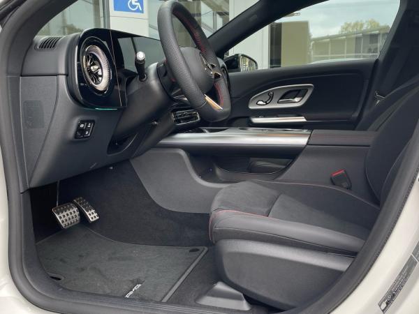 Mercedes-Benz CLA 250 CLA 250+ AMG Night Multibeam Panorama Rückfahrk.