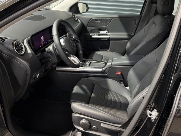 Mercedes-Benz B 180 Progressive Multibeam Rückfahrkamera AHK