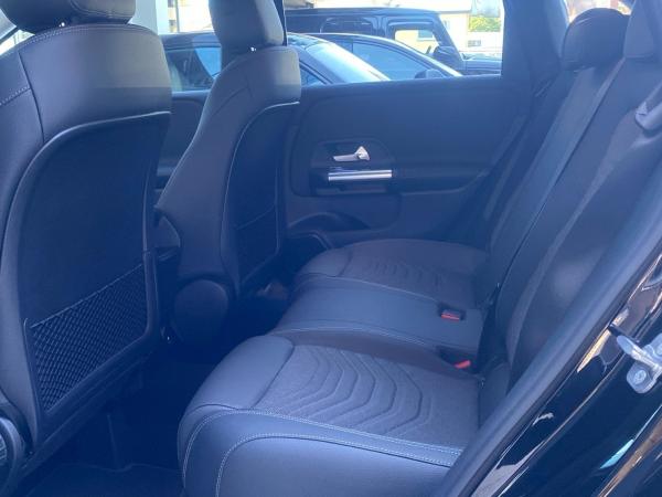 Mercedes-Benz B 180 Progressive Multibeam Rückfahrkamera AHK